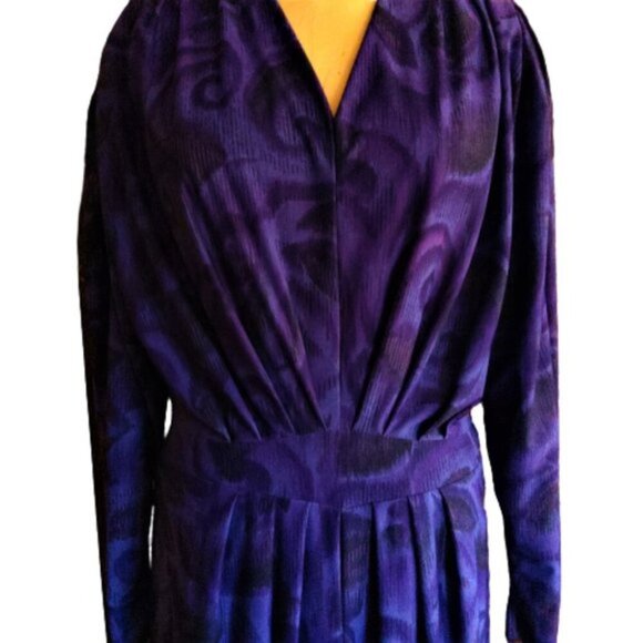 Vintage 80s midi rouched dress in great color - Picture 6 of 14